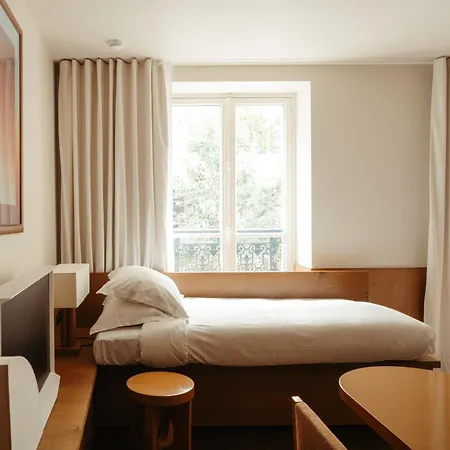 Edgar - Bouchardon Aparthotel